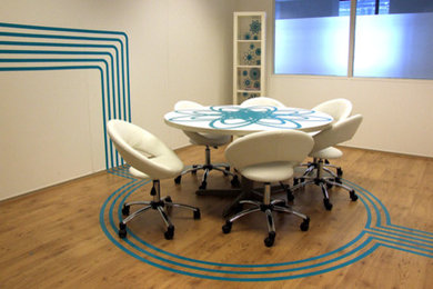 Seats 2 Meet StrijpS Eindhoven - room cirkel