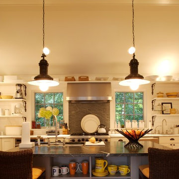 Contemporary Farmhouse
