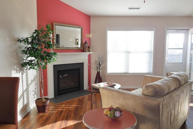 Inspiration for a timeless living room remodel in Wilmington