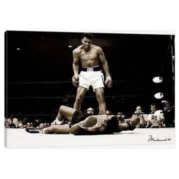 Muhammad Ali Vs Sonny Liston 1965 Canvas Print, 26"x18"