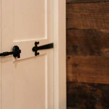 Burbank Farmhouse Kitchen