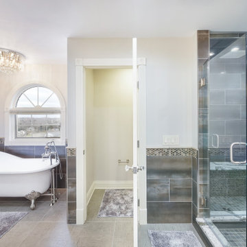 Grand Master Bathroom
