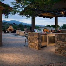 outdoor kitchen/fireplace