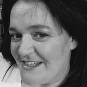 Julie Digney's photo