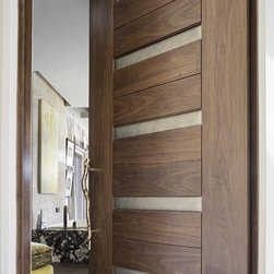 TM13170 with Edelman&reg; Leather - Products