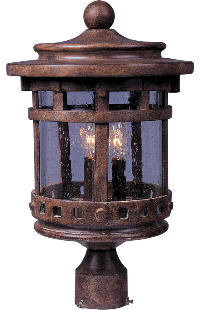 Santa Barbara VX 3-LightOutdoor Pole Lantern
