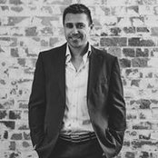 Damian Manuccis foto