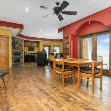 Bindloss Log Home & Getaway Cabin
