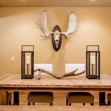 DINING ROOM FURNISHINGS & DECOR