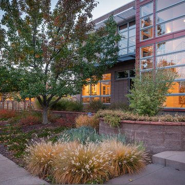 A Warm and Welcoming Entrance