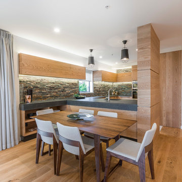 Customs Street Apartment