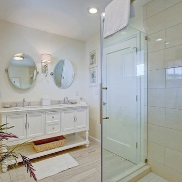 3751 Beach Court