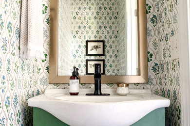 Inspiration for a modern bathroom remodel in Atlanta
