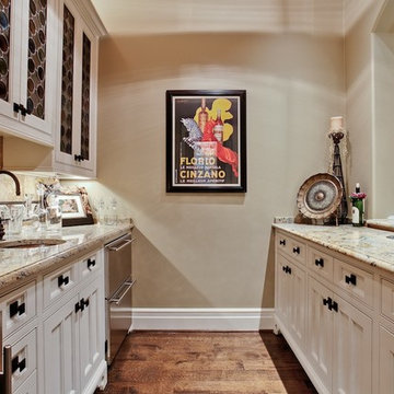 Michael Molthan Luxury Homes - Wine Rooms and Bars