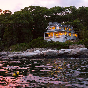 Spruce Point Cottage