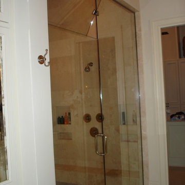 Custom Heavy Glass/Frameless Showers