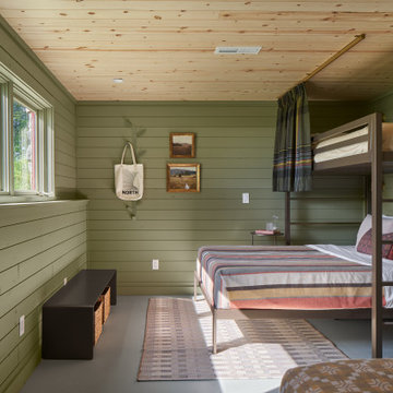 Lake Superior Shorehouse