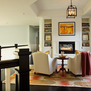 Inspiration for a beach style mezzanine living room in Portland with a reading nook.