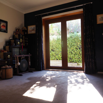 Timber-look uPVC Golden Oak Double Glazing