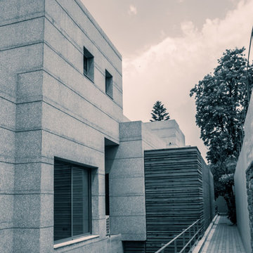 Islamabad: Mr.Haroon Volta's House 1