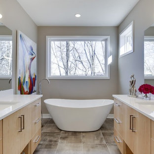 Bäder mit Sperrholzboden und Quarzwerkstein-Waschtisch Ideen, Design