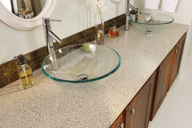 Example of a trendy bathroom design in Philadelphia