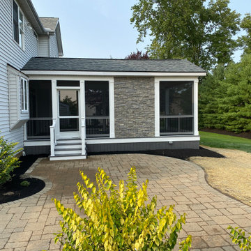 Strongsville Structure with Screens, Gas Fireplace and Re-Furbished patio