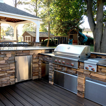 Trex Deck with Outdoor Kitchen and Pavilion
