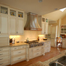 upper kitchen cabinets