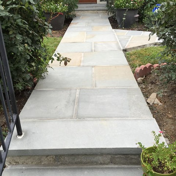 Thermal Cut Flagstone Walkway in Bethesda With 2 Inch Thick Step Runners