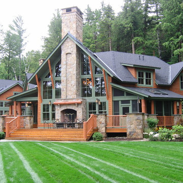Saperstone Lakeside Lodge
