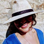 Fern Devines foto