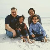 Lony Broadbent's photo