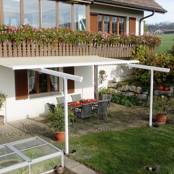 Retractable Awnings and Screen Systems