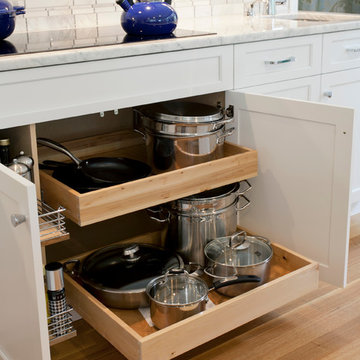 More Storage under the Cooktop
