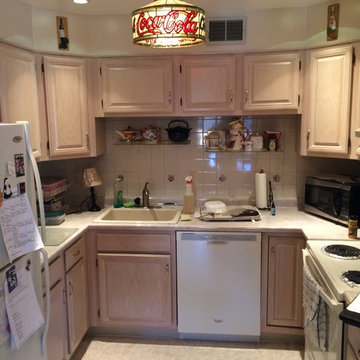 Small Kitchen - Coca Cola Light