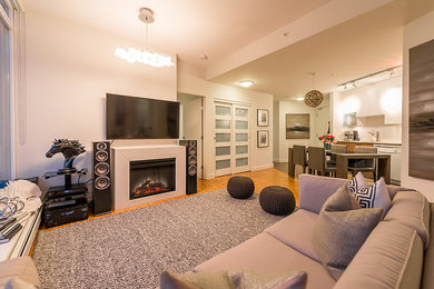 Example of a minimalist living room design in Vancouver