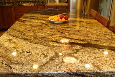 Elegant kitchen photo in Salt Lake City