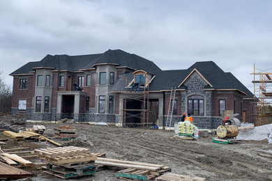 Inspiration for a timeless home design remodel in Toronto