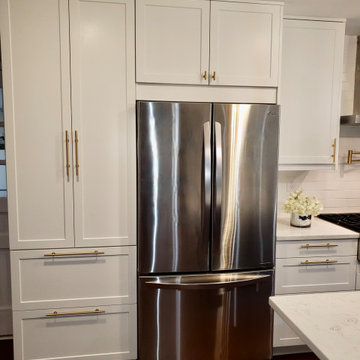 Kitchen remodeling with Semihandmade fronts