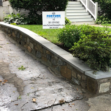 Natural Building Stone Wall Capped wih Thermal Flagstone in Chevy Chase, MD