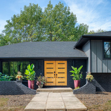 Exterior Entry