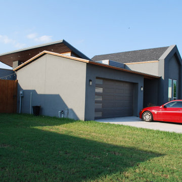 Grey House II (2019)