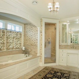 Most Popular Traditional Beige Tile Bathroom Remodeling Ideas | Houzz