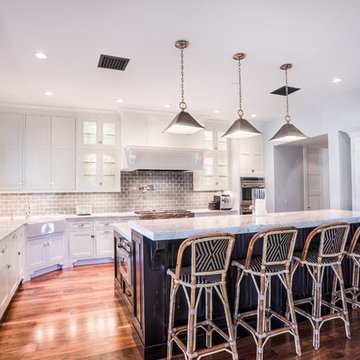 Desert Dwelling for Sports Enthusiasts | Kitchen + Island