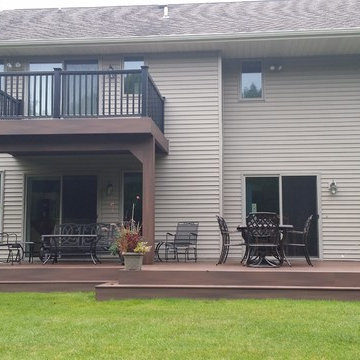 Hales Corners, WI - Deck & Balcony