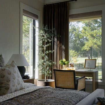 Transitional Hill-Country Primary Bedroom
