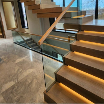 Box on Box Self Supporting Stairs with LED Lights