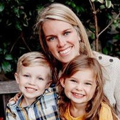 Lindsay Jedlowski's photo