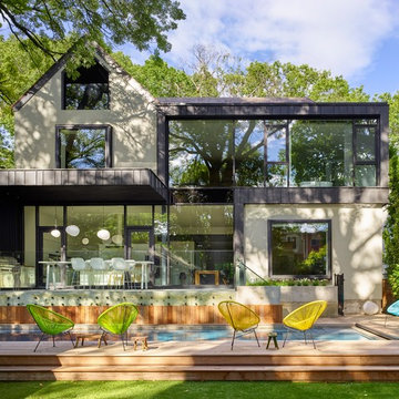 Rear facade of this bilateral home